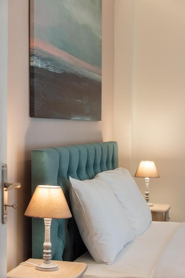 Blue Ark Acropolis Compass Apartment Athena Bagian luar foto