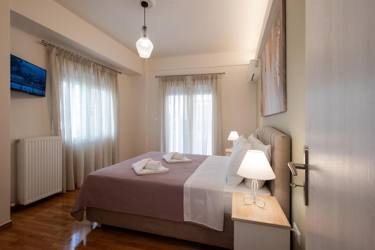 Blue Ark Acropolis Compass Apartment Athena Bagian luar foto